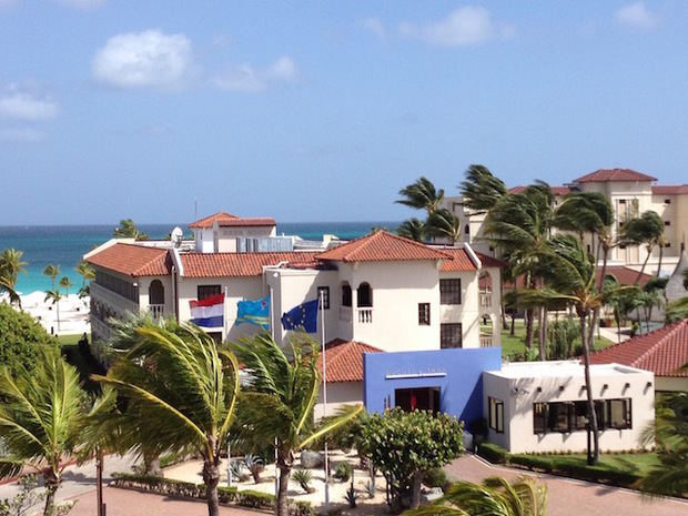  Bucuti & Tara Beach Resort brinda una experiencia caribeña romántica para las parejas que buscan relajarse.