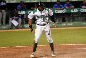 Estrellas se quedan solas en la cima del béisbol dominicano