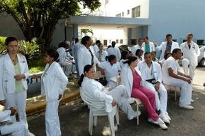 Médicos dominicanos ratifican huelga por tres días a partir de mañana