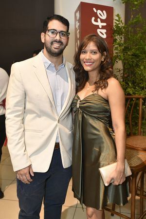 Carlos Melendez y Claudette Faña.