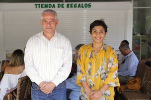 Carlos Suriel y Yurkidia Díaz.