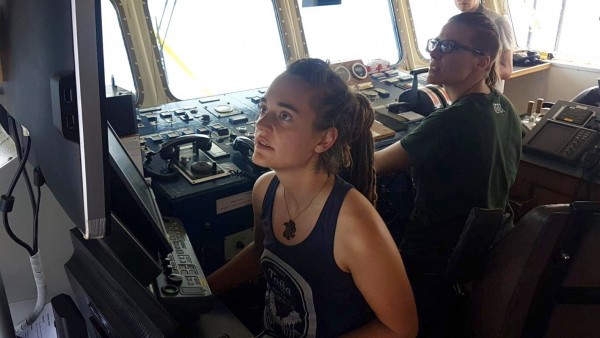 Carola Rackete en el barco de la ONG 'Sea Watch'.