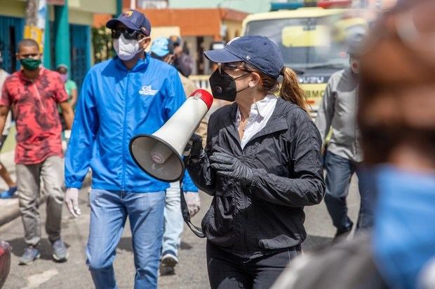 Carolina Mejía continua operativos de limpieza en distintos sectores de la ciudad