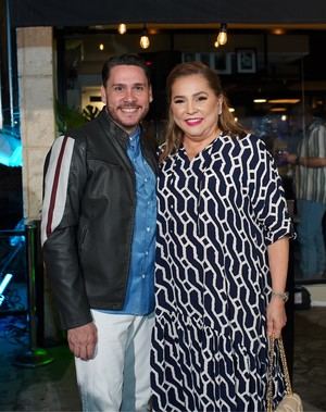 Charles San Miguel y Jatnna Tavarez.