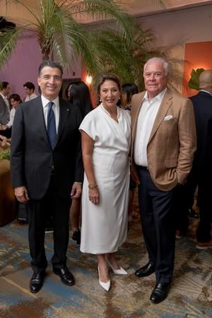 Christopher Paniagua, Katingo Santelises, Alejandro Santelises.