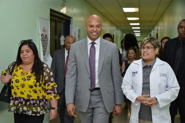 Clara de Rivera, Mariano Rivera, Wendy Gómez.