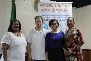 Cándida Díaz, Ernesto Fernández, Lucero Mateo y Olga Guzmán.