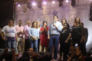 Alcalde de la capital encabeza homenaje a las madres en su día