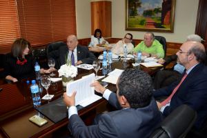 Comisión de Industria, Comercio y Zonas Francas avanza en estudio de ley de Aduanas