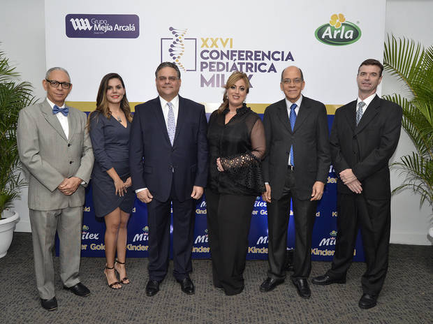 Elbi Morla, Daniela Gordillo, Raúl Rizik, Alexandra Mejía de Rizik, Jimmy Barranco y Torben Hansen