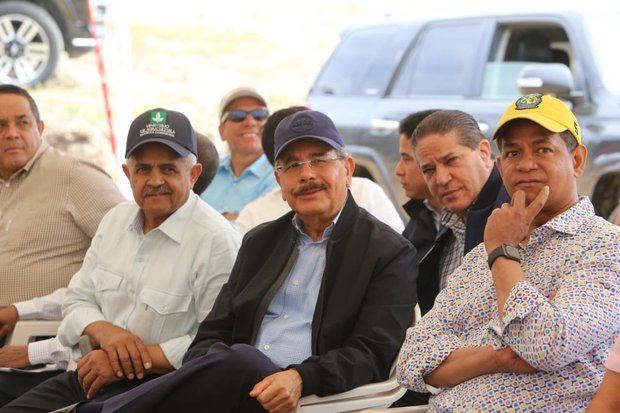 El presidente Danilo Medina en Villa González, Santiago. 