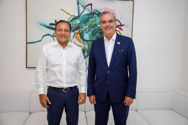 Abel Martínez y Luis Abinader.