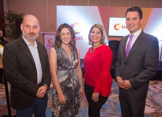 Oliver Bojos, Adriana Barros, Ana Adela Vásquez y Ivan Henao.