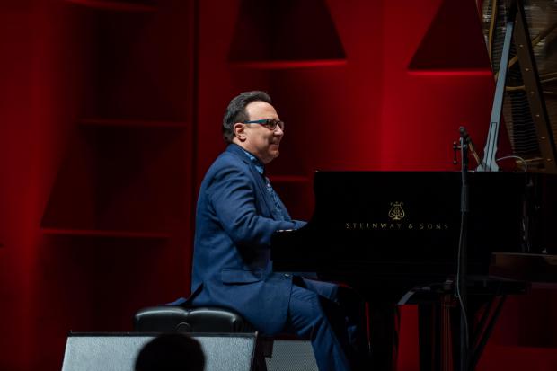 Michel Camilo ofreció su concierto “En Trío” a casa llena en el Teatro Nacional