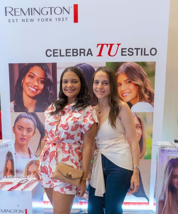 Alicia Muñoz y María Alejandra Carrasco.