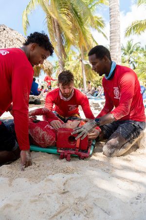 Seguridad en el agua: Happy Dolphins DR y Alemania implementan medidas en Bayahibe
