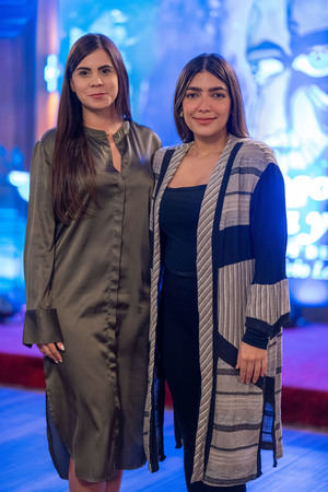 Cristal León y Elena Peralta.