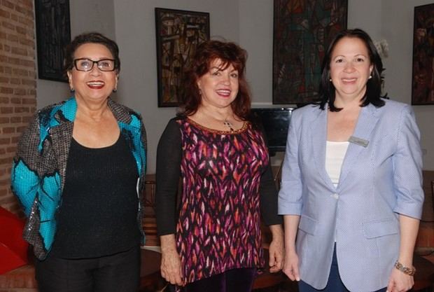 Sarah Güemez, Virginia de Simó y Angie Alberti.