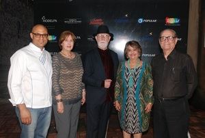 Puro Teatro en un Café Literario en honor a Iván García