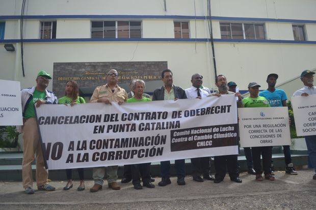 Comité dice bonos violan bases de licitación de Punta Catalina 