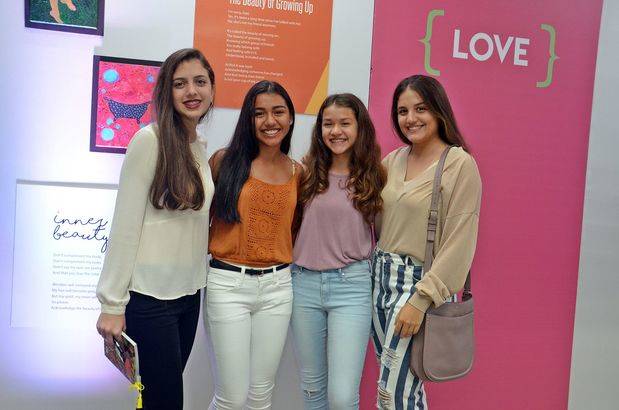  Gabriela Muñoz, Daniela Figueroa, Valeria Figueroa y Sarah Valenzuela.