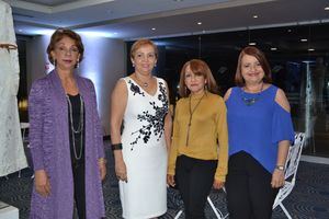 Gisela Polanco, Eloína Romero de José, Esquenia Polanco y Cristina Vélez