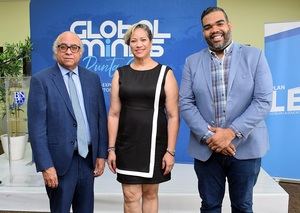 Daniel Beltré, Susan Bautista y Kelvin Peñaló.