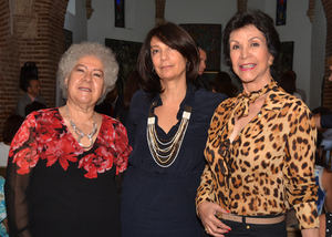 Myrna Guerrero, Inés Tolentino y Clara Herrera de Lama