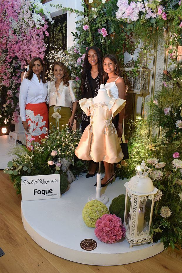 Selinée Méndez, Isabel Reynoso, Maia Brea y Valentina Brea.