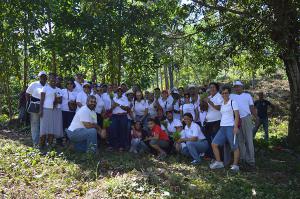 Hospital Docente Padre Billini realiza jornada de reforestación