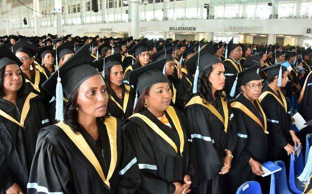 Recién graduados. 