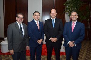 Médicos especialistas de los Hospitales Hima San Pablo de Puerto Rico visitan RD. 