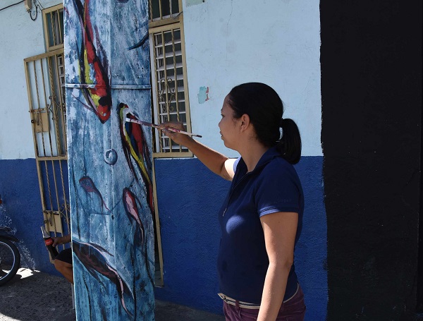 El Centro Cultural Narciso González inicia “Jornada de murales” enVilla Juana