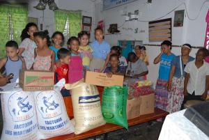 Plan Social entrega 70 mil raciones de alimentos secos a ONG