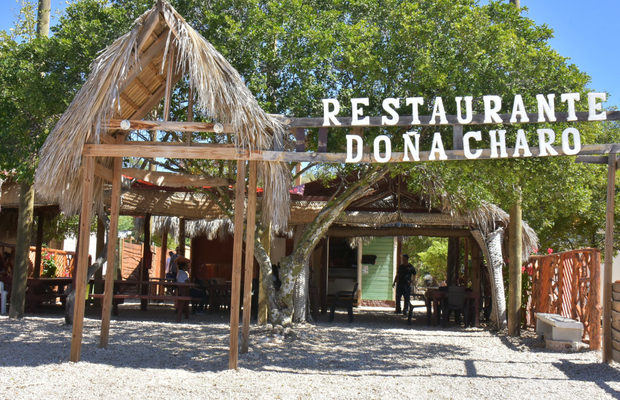 Restaurante Bahia Doña Charo.