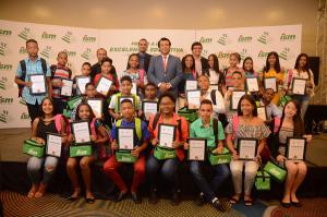 Industrias San Miguel realiza premiación de Excelencia Estudiantil 2018
