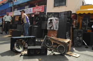 Cerrar&#225;n por 3 meses negocios incumplieron acuerdo antirruido en Navidad