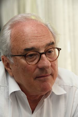 Jorge Urrutia: “Hay que dejar que el libro sea el protagonista, aunque sea una vez al año”