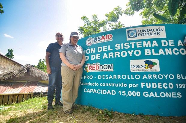 USAID y Fundación Popular inauguran remodelación de acueducto rural y un humedal en Santiago Rodríguez