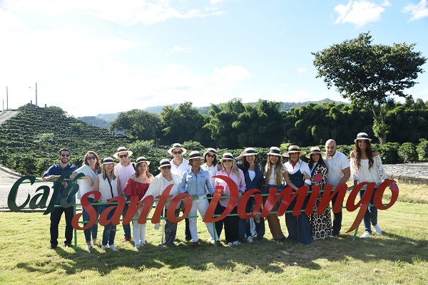 Participantes en la visita guiada