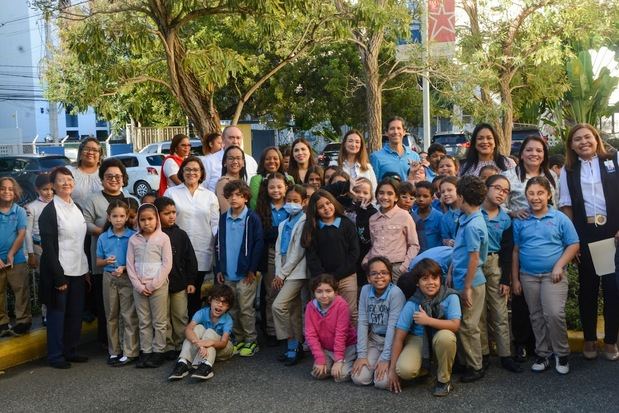 El programa prevé un impacto inicial de 1,300 estudiantes de entre 6 y 12 años en el Colegio dominicano de La Salle.