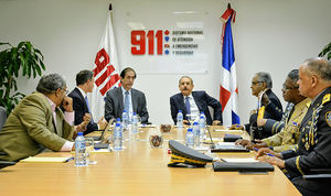 Danilo Medina conoce avances y desafíos Sistema Nacional de Atención a Emergencias y Seguridad 911