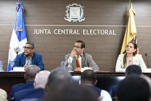 Miembros de la Junta Central Electoral.