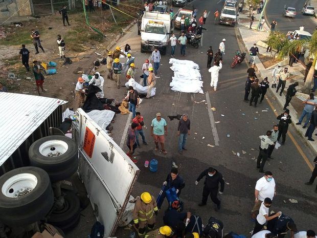 Suben a seis los dominicanos muertos en accidente de migrantes en México.