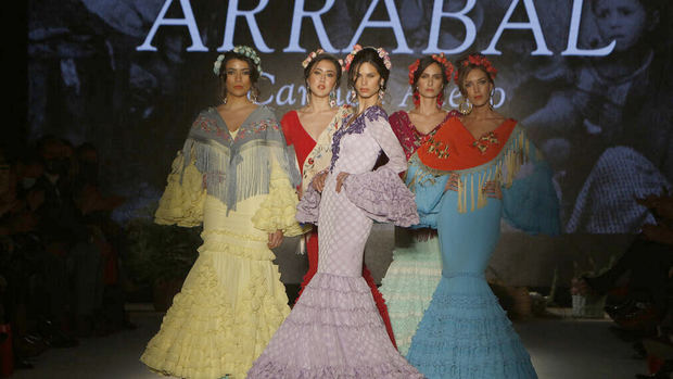 Diseños de la colección 'Arrabal', de Carmen Acedo, vistos en We Love Flamenco.