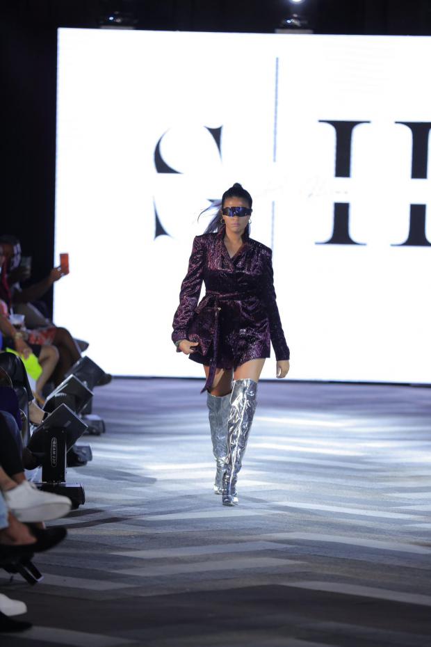 Realizan primera edición del “Gold Runway Fashion Show”