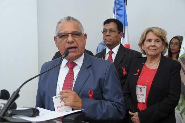 Héctor Quezada viceministro de Salud 