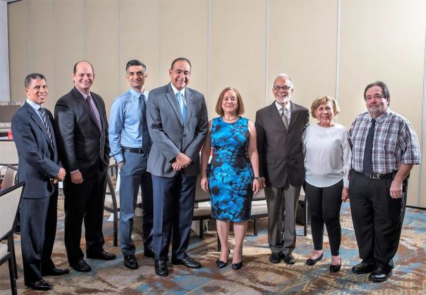 Dr. Giomar Figueroa, Dr. Alejandro Cambiaso, Dr. Ali Mencin, Dr. Julio A. Castaños, Dra. Mercedes Martinez, Dr. Caraballo, Dra. Marte, Dr. Esteven Lobritto.j