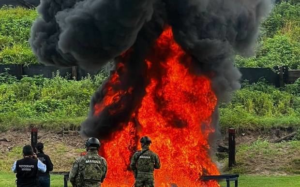 Incinerada más de media tonelada de drogas.