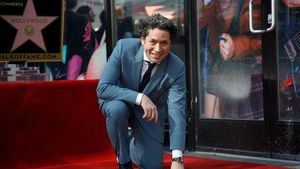 Dudamel dedica su estrella al pueblo de Venezuela y pide una "transformación" 